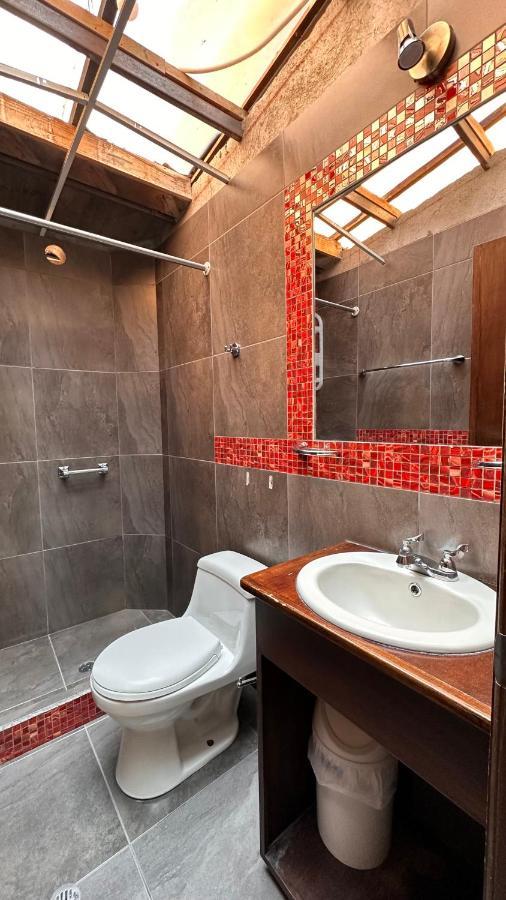 Bed and Breakfast Campus Residencias Кито Экстерьер фото